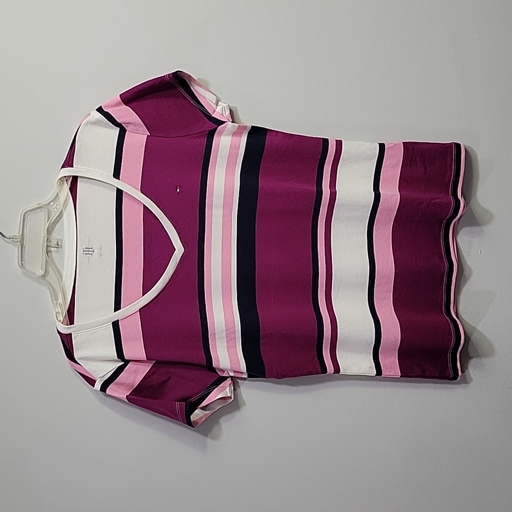 NWOT Tommy Hilfiger V Neck Striped Tee